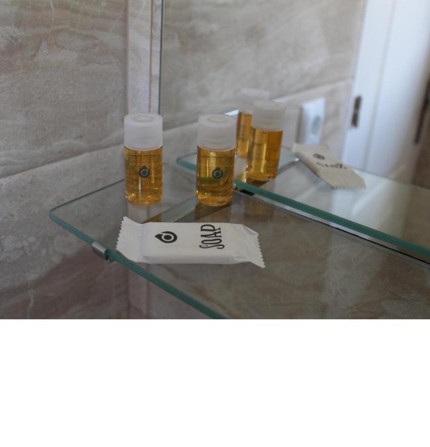 Hostal Imperial Mérida Esterno foto